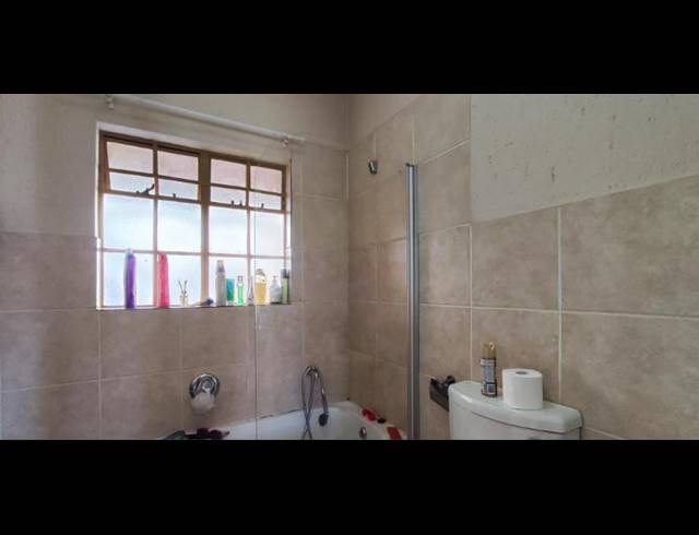 2 BEDROOM APARTMENT FOR SALE IN HUGHES